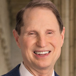 Ron Wyden