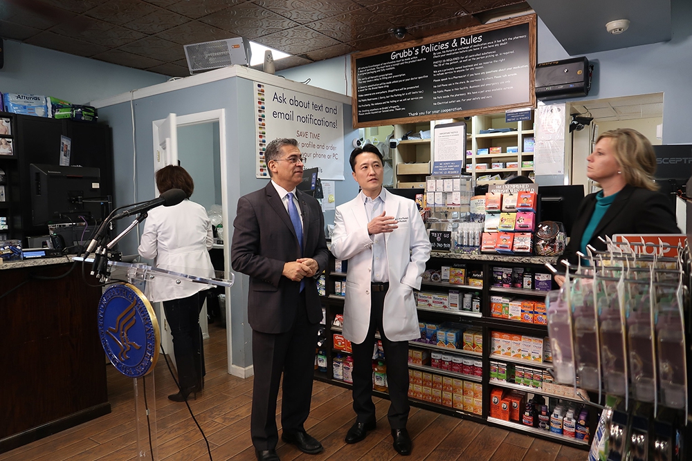 Sec. Becerra visits Grubb’s Pharmacy 